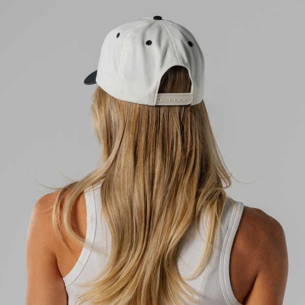 The HydroJug Hat Z5